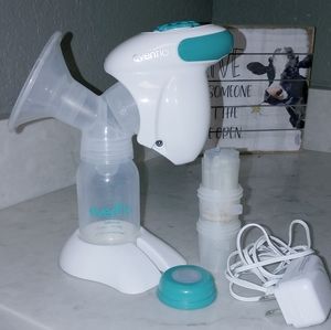 Cordless breastpump